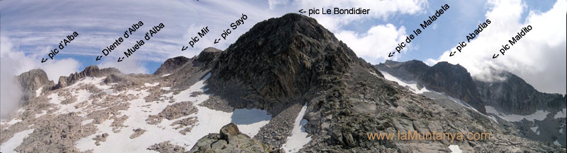 vista de les Maladetes Occidentals des del mirador de l'Ibon de Cregüeña (2.975m)